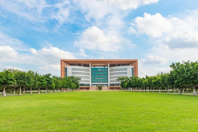 2024压线可以上的公办二本大学 录取分数线低的二本公办大学