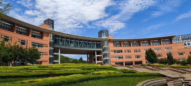 春季高考怎么报名安徽的