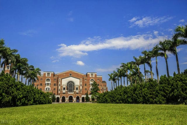 河北外国语学院有哪些专业（专业目录一览表）